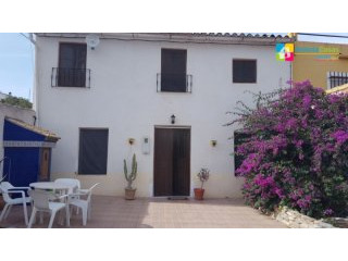 Country Houses For Sale In Cantoria