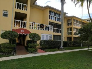 80 Venetian Dr #205-s, Delray Beach, FL..