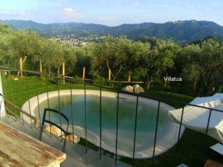 Great stone house at 20 km from Lake..