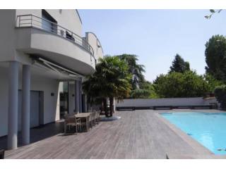 6 bedroom Villa For Sale: 69130 ECULLY