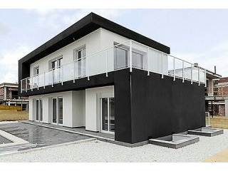 * LARGE 3 BED DETACHED MODERN VILLAS
