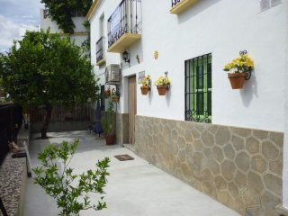 3 Bedrooms - Town House - Malaga - For..