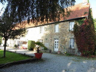 Stunning Country House with Garden