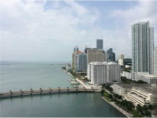 2 bedroom Flat For Sale: 801 Brickell..