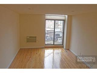 1 Bedroom - Coop - New York - For Sale