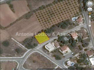 614 m2 Residential plot in Kissonerga..