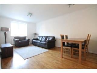 2 bed flat to rent