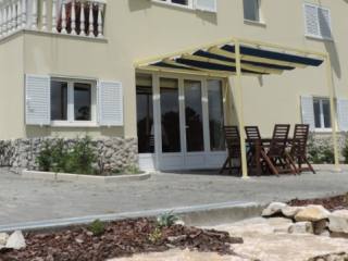 Rural detached 3 bedroom house for sale..