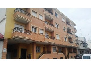3 bedroom, 2 bathroom Apartment, (build..