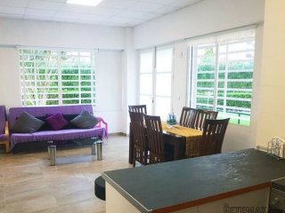 Bonito apartamento totalmente reformado en Campoamor. Muy..