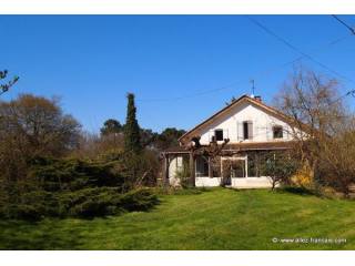 Extensive gite, farm and restaurant..