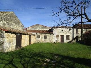 Stone Cottage To Renovate