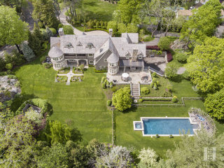 6 bedroom House For Sale: 19 OLD FARM..
