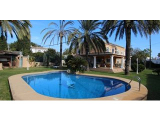5 Bedroom 2 Bathroom Villa in Javea.