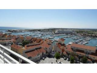 Apartment For Sale in Vilamoura