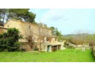 5 Bedrooms - Finca - For Sale