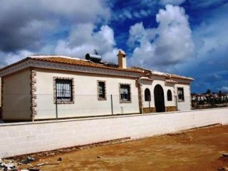 “finca” Style Villa In Urb. La Marina