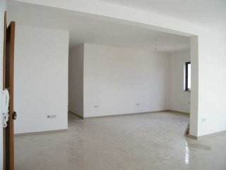 Flat, Luxurious Finish