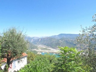 Sale House - Le Broc