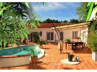 Propriete Exceptionnelle Avec Piscine..