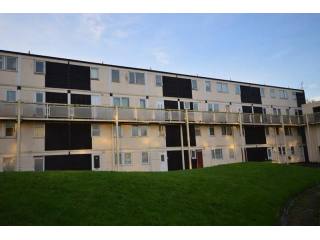 2 bedroom Maisonette For Sale: Cornwall..
