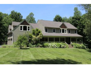 4 bedroom House For Sale: 1 Apple Mill..
