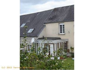 Three Bedroom Terrace House With Garden..