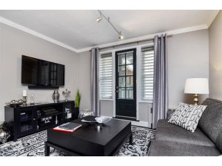2 bedroom Commercial Property For Sale:..