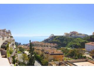 Apartment - Beautifully refurbished..