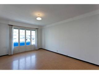 Luxurious three bedroom apartment in..
