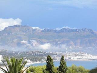 2 Bedroom Apartment, Albir, Costa..