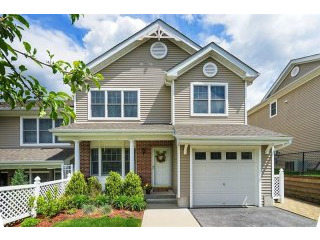 3 bedroom House For Sale: 27 Northwind..