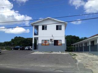 Apartment - This two storey apartment..