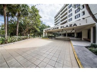 2 bedroom Flat For Sale: 170 OCEAN LANE..