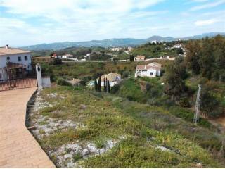 Land - A plot that is ready to built..