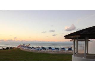 22 bedroom Property For Sale: Peach and..