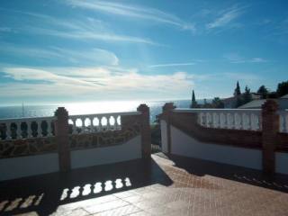 Detached House for Sale in Benajarafe..