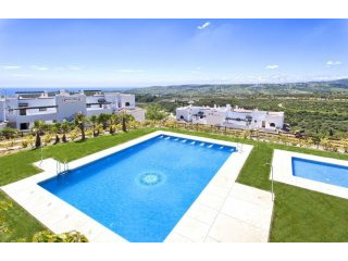 3 bedroom property near Casares Back to..