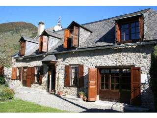 Charming Stone Mountain House With..