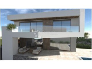 Građevinsko zemljište s projektom u Vinišću (Trogir)