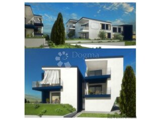 LUKSUZAN STAN SA DVORIŠTEM BLIZU MORA, UMAG OKOLICA