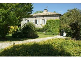 5 Bedroom Country House For Sale