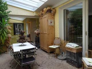 6 bedroom House For Sale: 69380 LIMONEST