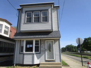 513 Chambers Ave Gloucester City, NJ..