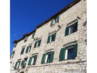 Heritage kuća prvi red do mora 15.st