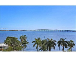 2 bedroom Flat For Sale: 1541 Brickell..