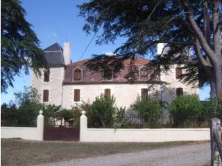 chateau moustier 1 260 000 € HAI