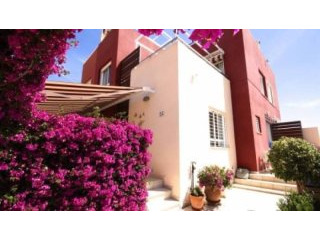 2 Bedroom 2 Bathroom Townhouse In..