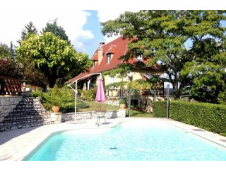 Charming House with Swimming Pool