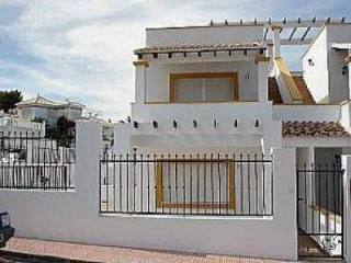3 Bedrooms - Property - Alicante - For..